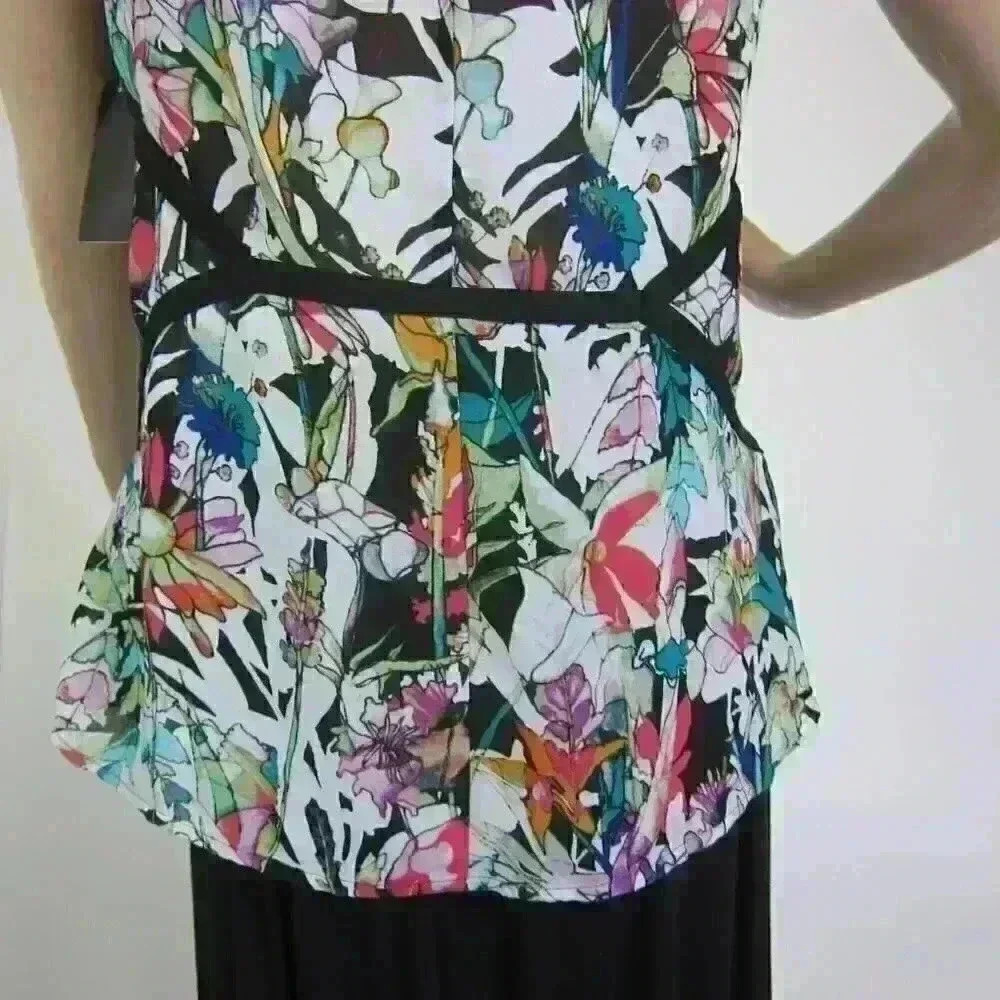 Sleeveless Top Medium Blouse Black Lace Neck & Multicolor Floral Print Flowy NEW - Picture 10 of 16